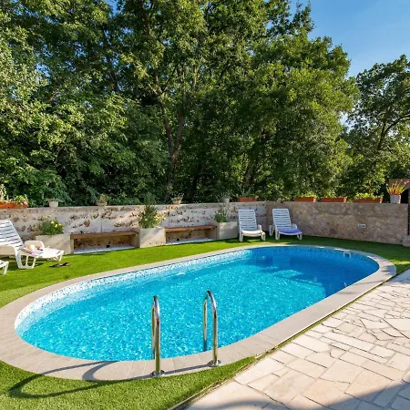 Mikac By Interhome Case de vacanță Dobrinj